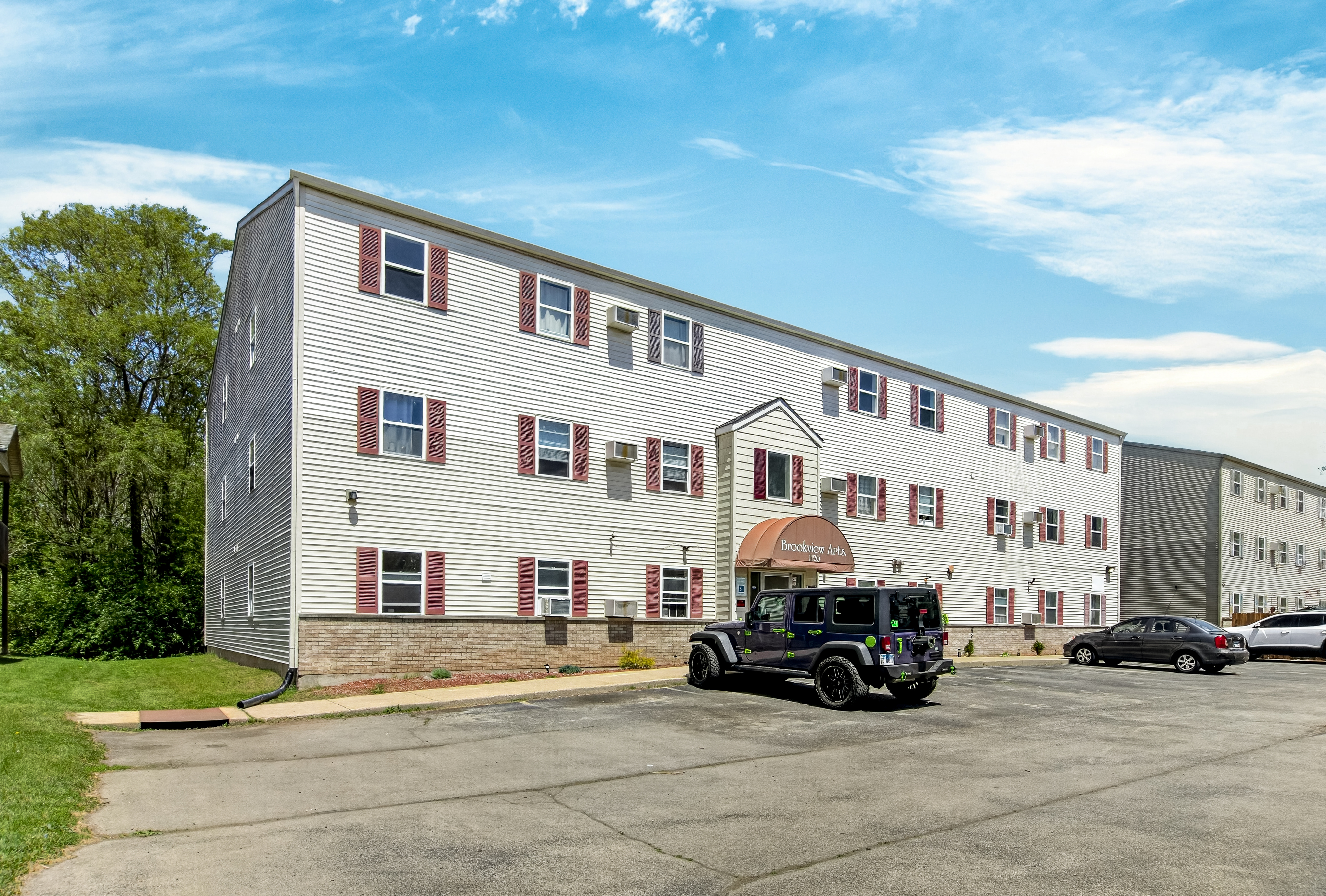1120 Minns Dr exterior